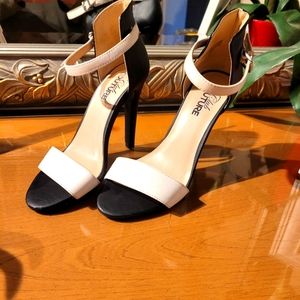 *Free in a Bundle* Club Couture heels